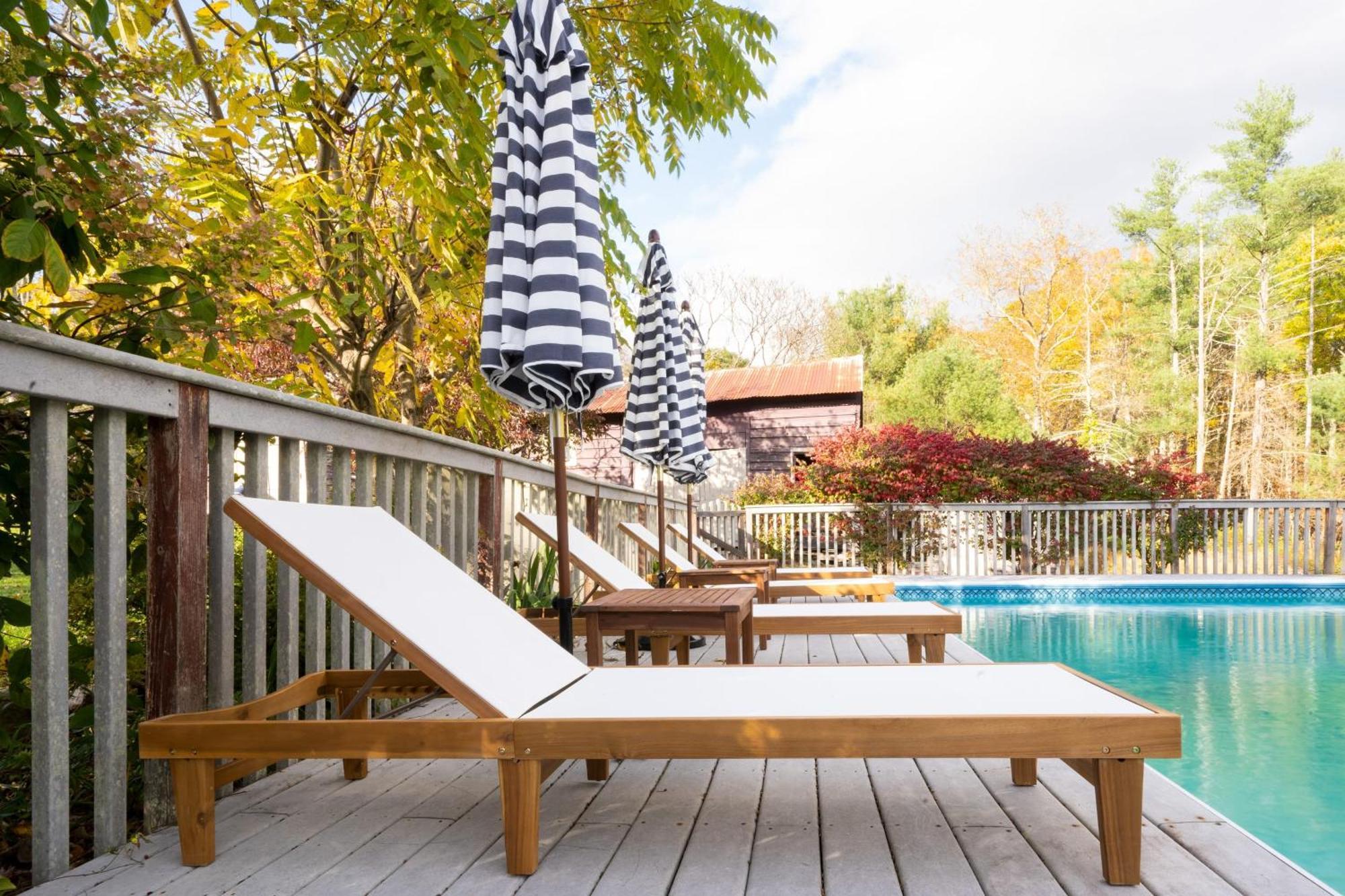 Cortland By Avantstay Charming Heritage Estate W Private Lake Pool Согертіз Екстер'єр фото